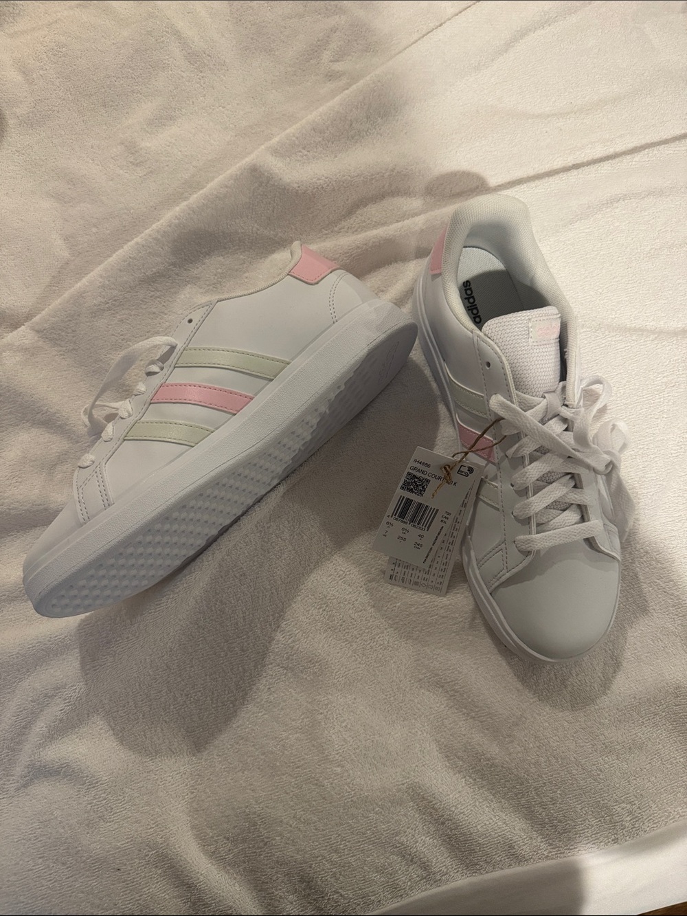 Adidas grand court 2.0